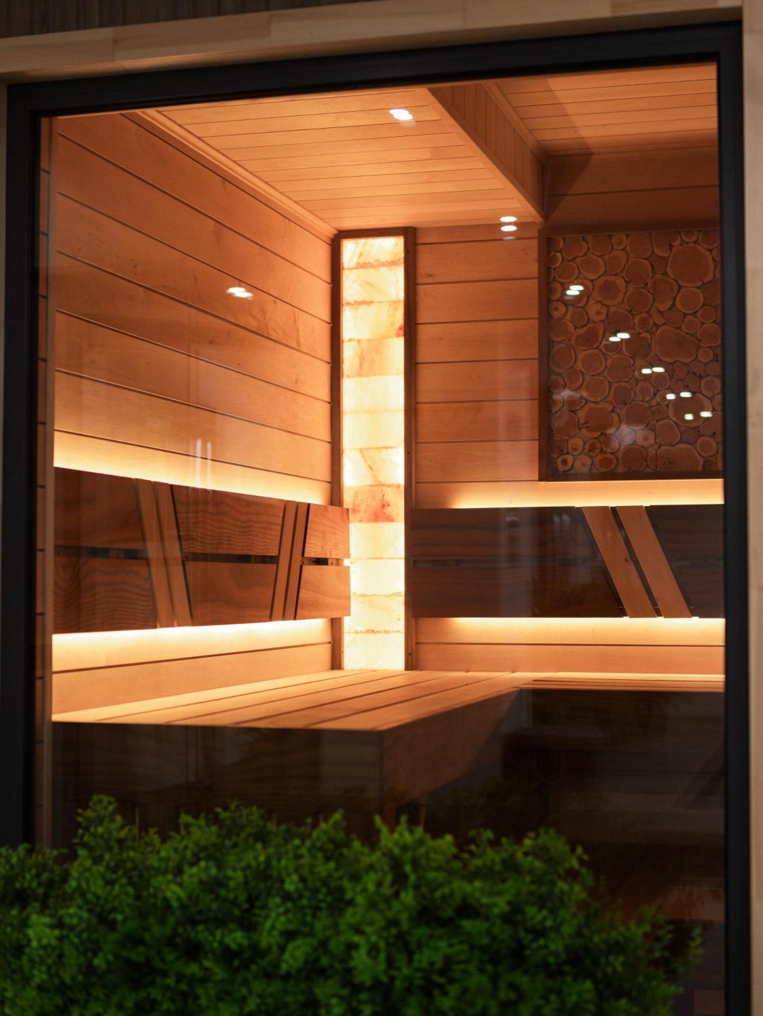 Dynasty Hotel & Spa Yerevan Exterior photo